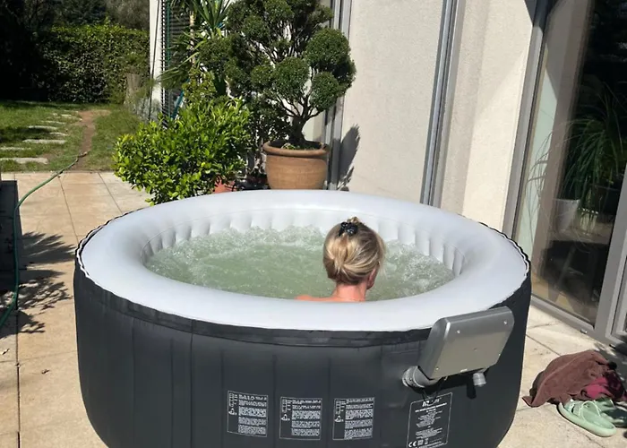 S Wellness Sluzbami בית כפרי
